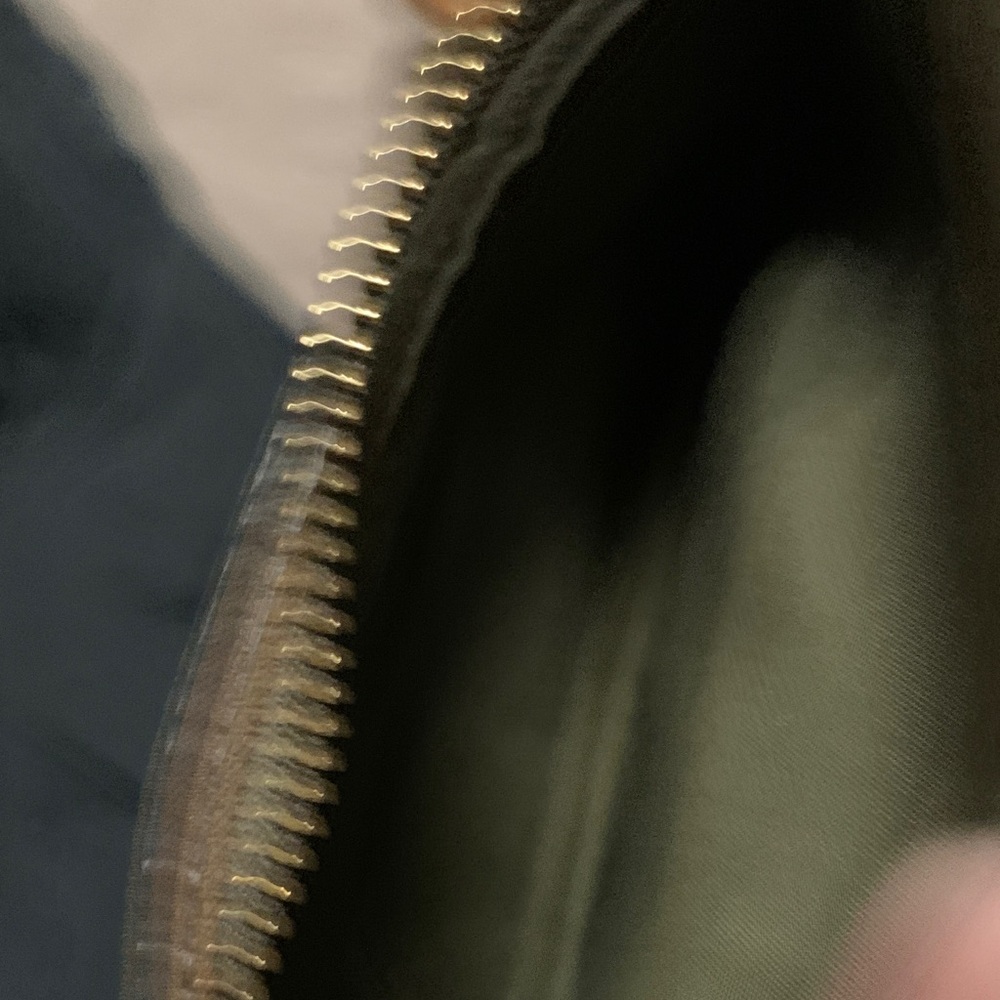 Michael Kors Olive Green Crossbody with Tan Trim - Picture 14 of 14